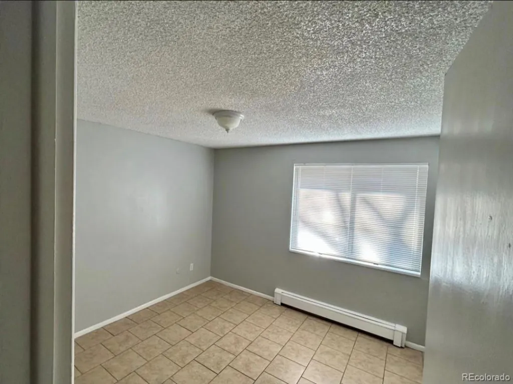 561 Geneva Street #200 Aurora CO 80010 MLS #REC1843746 05062026192409 1024 7