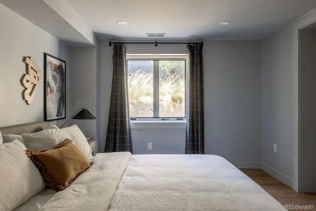 472 N Humboldt Street Denver CO 80218 | MLS #REC1844177 07312026035731 1024 31