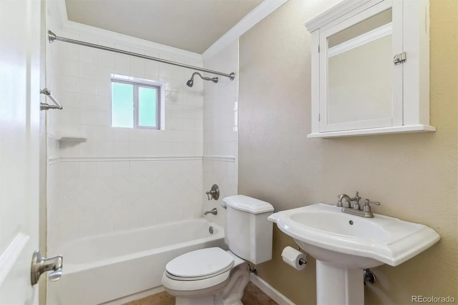 1330 Elizabeth Street #8 Denver CO 80206 MLS #REC1845053 03102026195131 1600 10