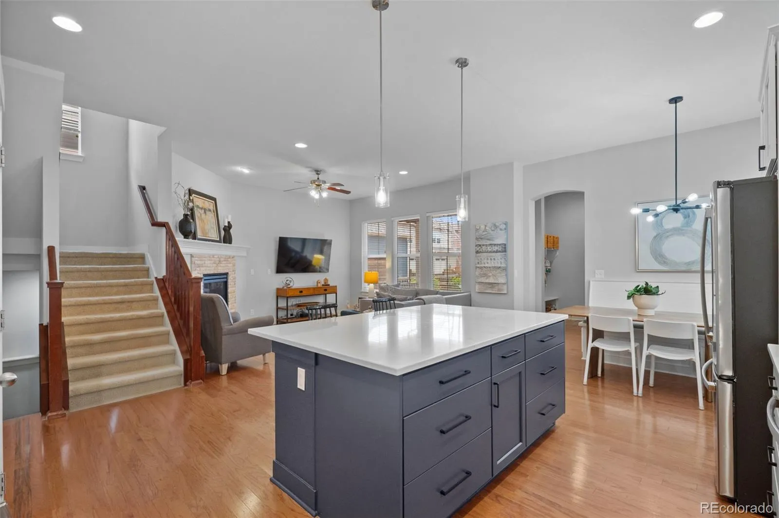 04092026222702 1600 7