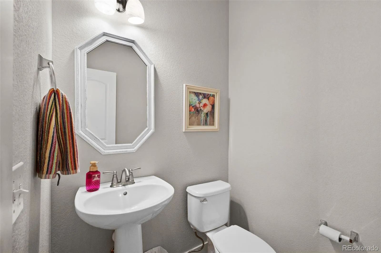 3031 Trenton Street Denver CO 80238 MLS #REC1845361 06202026000027 1600 28