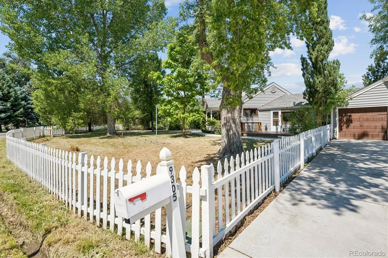 9305 W 5th Avenue Lakewood CO 80226 | MLS #REC1848389 07212026153302 1600 2