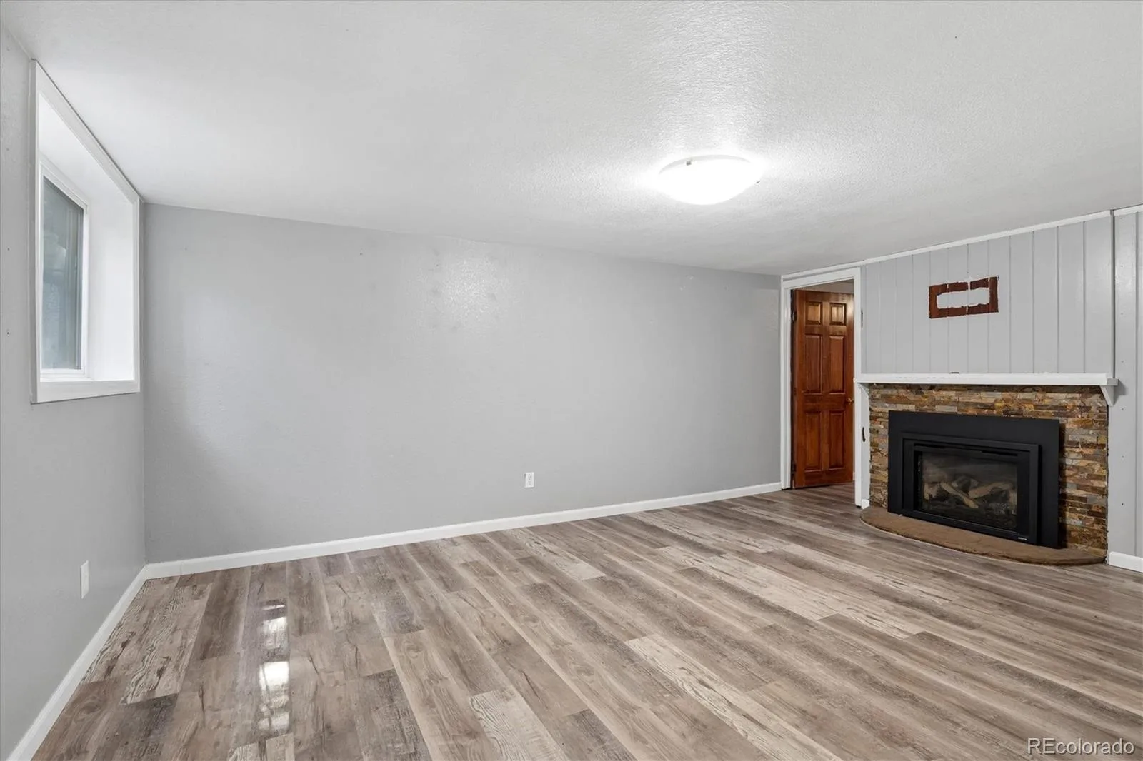 9305 W 5th Avenue Lakewood CO 80226 | MLS #REC1848389 07212026153302 1600 24
