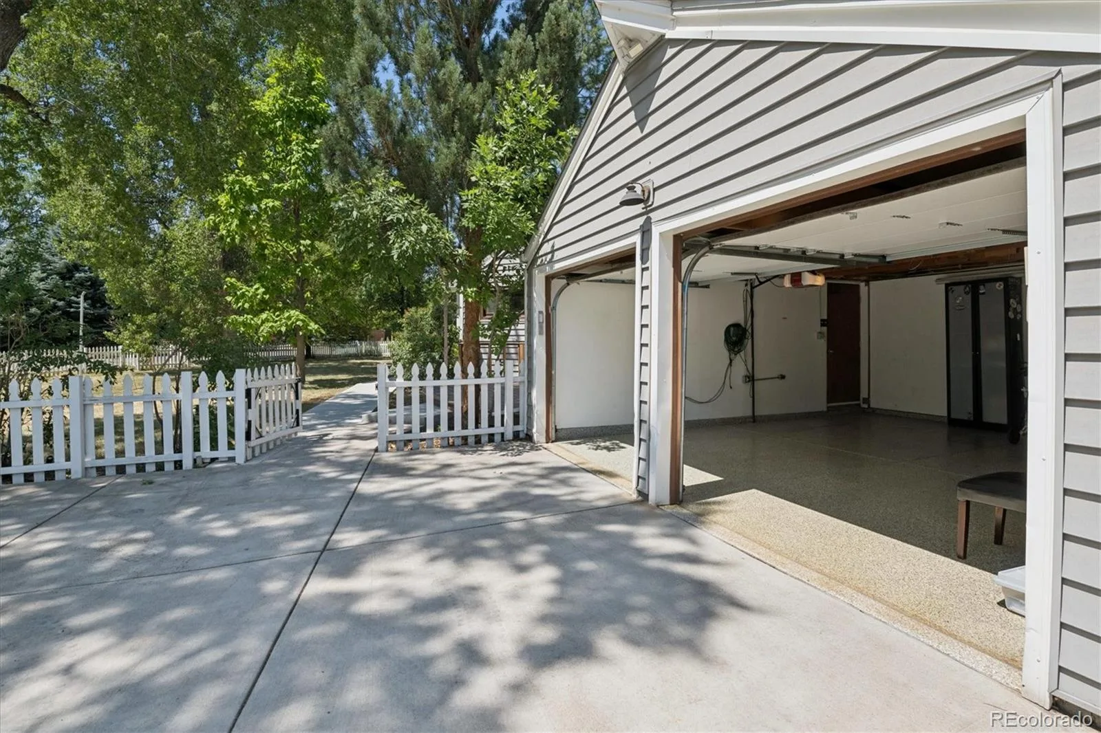 9305 W 5th Avenue Lakewood CO 80226 | MLS #REC1848389 07212026153302 1600 43