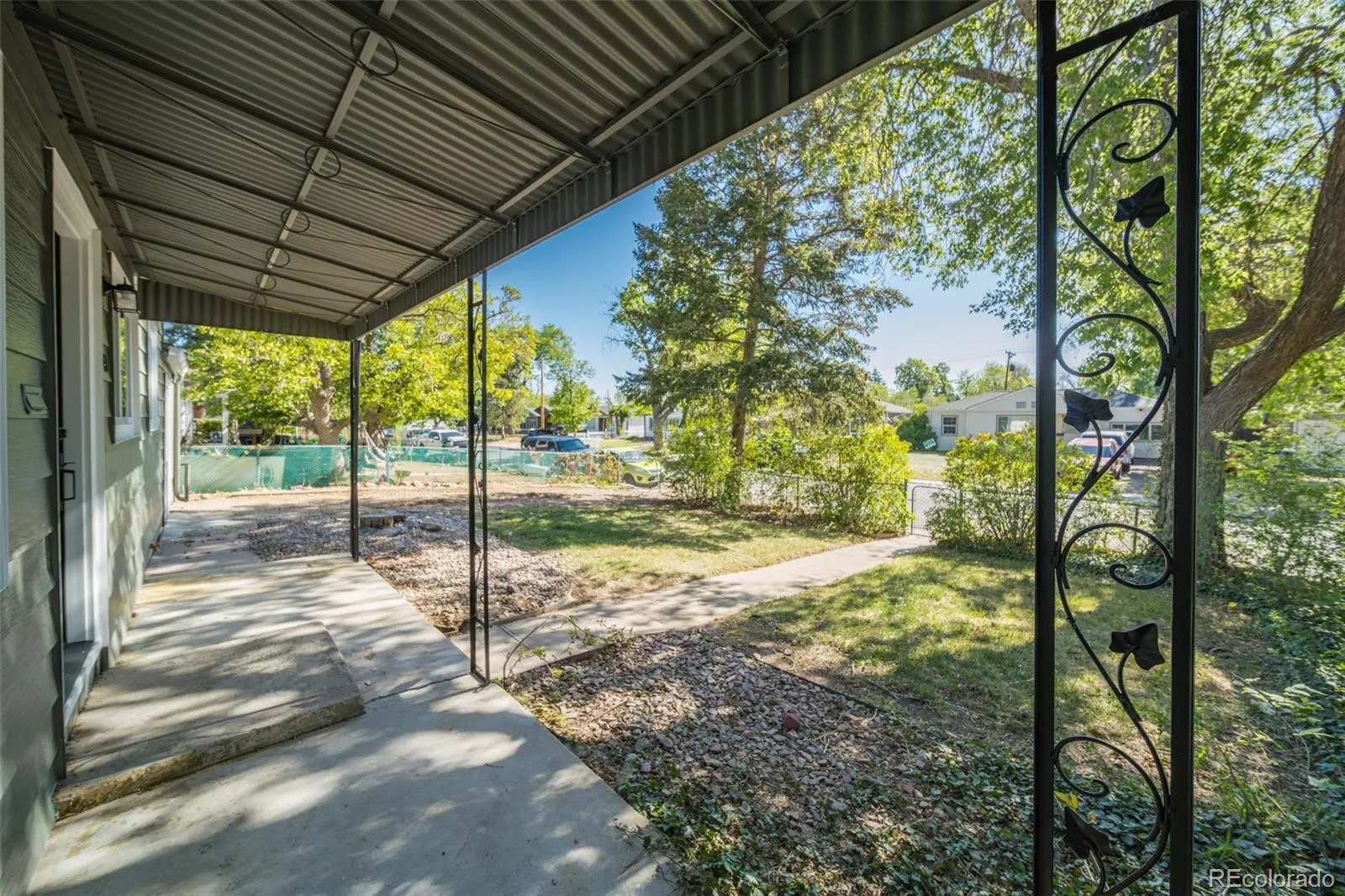 1741 Kingston Street Aurora CO 80010 MLS #REC1848993 05142026000431 1600 12