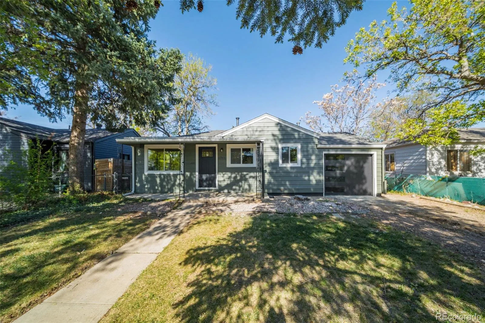 1741 Kingston Street Aurora CO 80010 MLS #REC1848993 05142026000431 1600 13