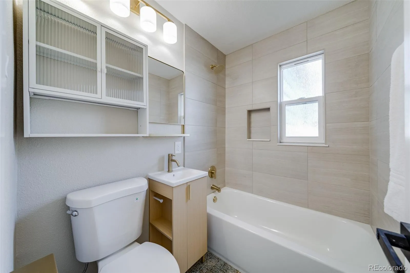 1741 Kingston Street Aurora CO 80010 MLS #REC1848993 05142026000431 1600 9