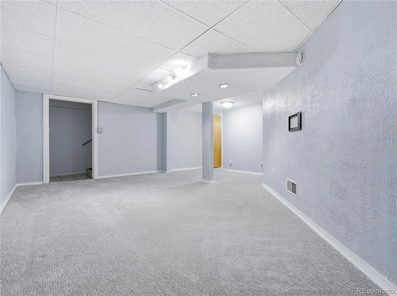 4921 Beach Court Denver CO 80221 | MLS #REC1849378 08202026150520 1600 22