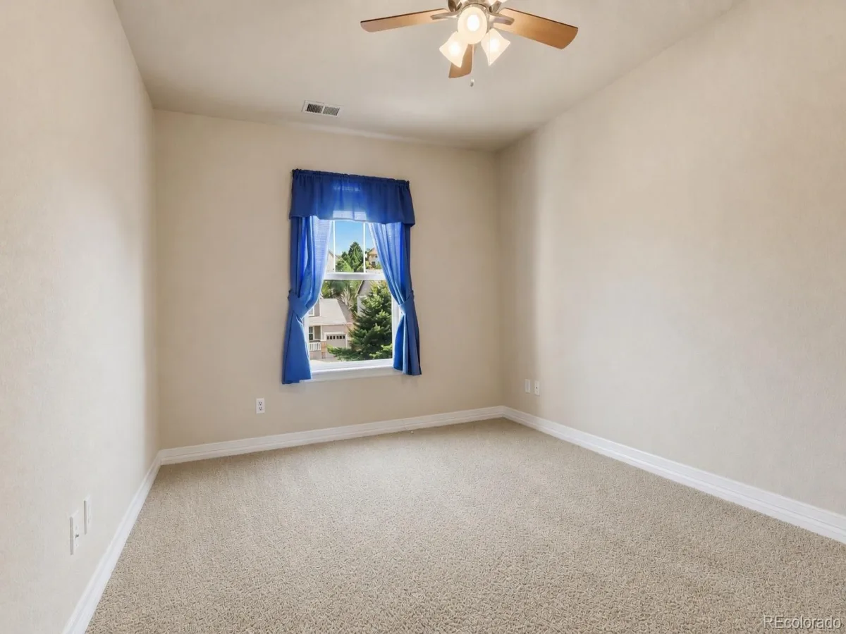 6875 S Buchanan Court Aurora CO 80016 | MLS #REC1849553 08282026163732 1200 22