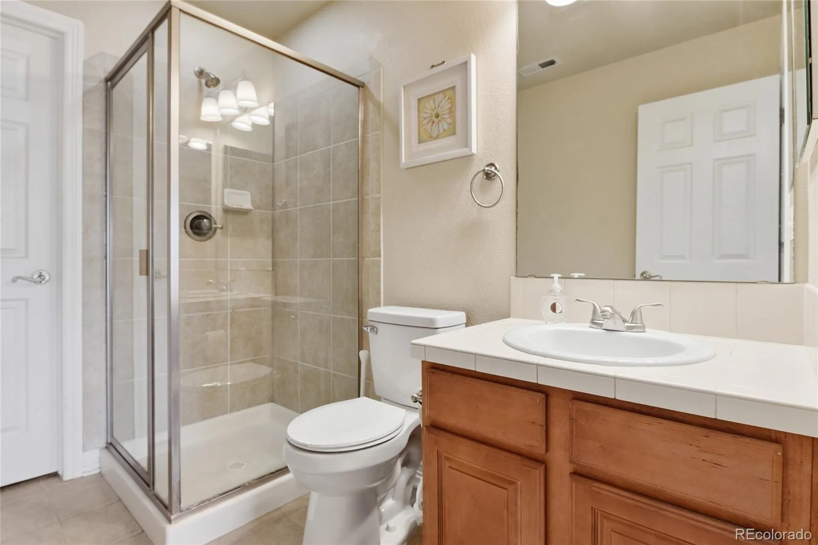 6875 S Buchanan Court Aurora CO 80016 | MLS #REC1849553 08282026163732 1600 26