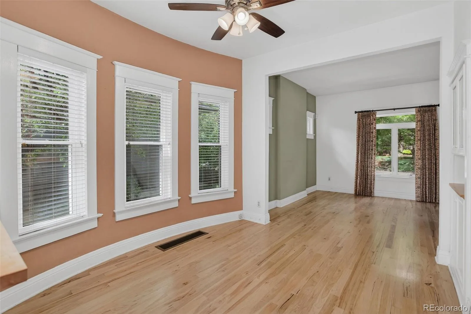 4250 Hooker Street Denver CO 80211 MLS #REC1849577 06052026064600 1600 12