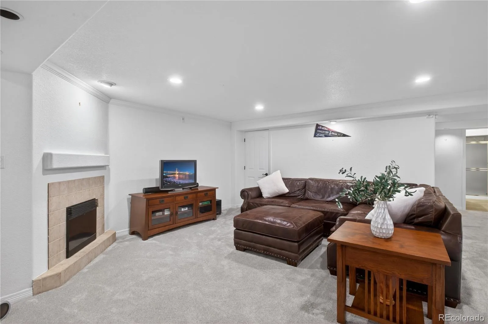 3041 Wyecliff Way Highlands Ranch CO 80126 MLS #REC1851024 06092026072544 1600 37