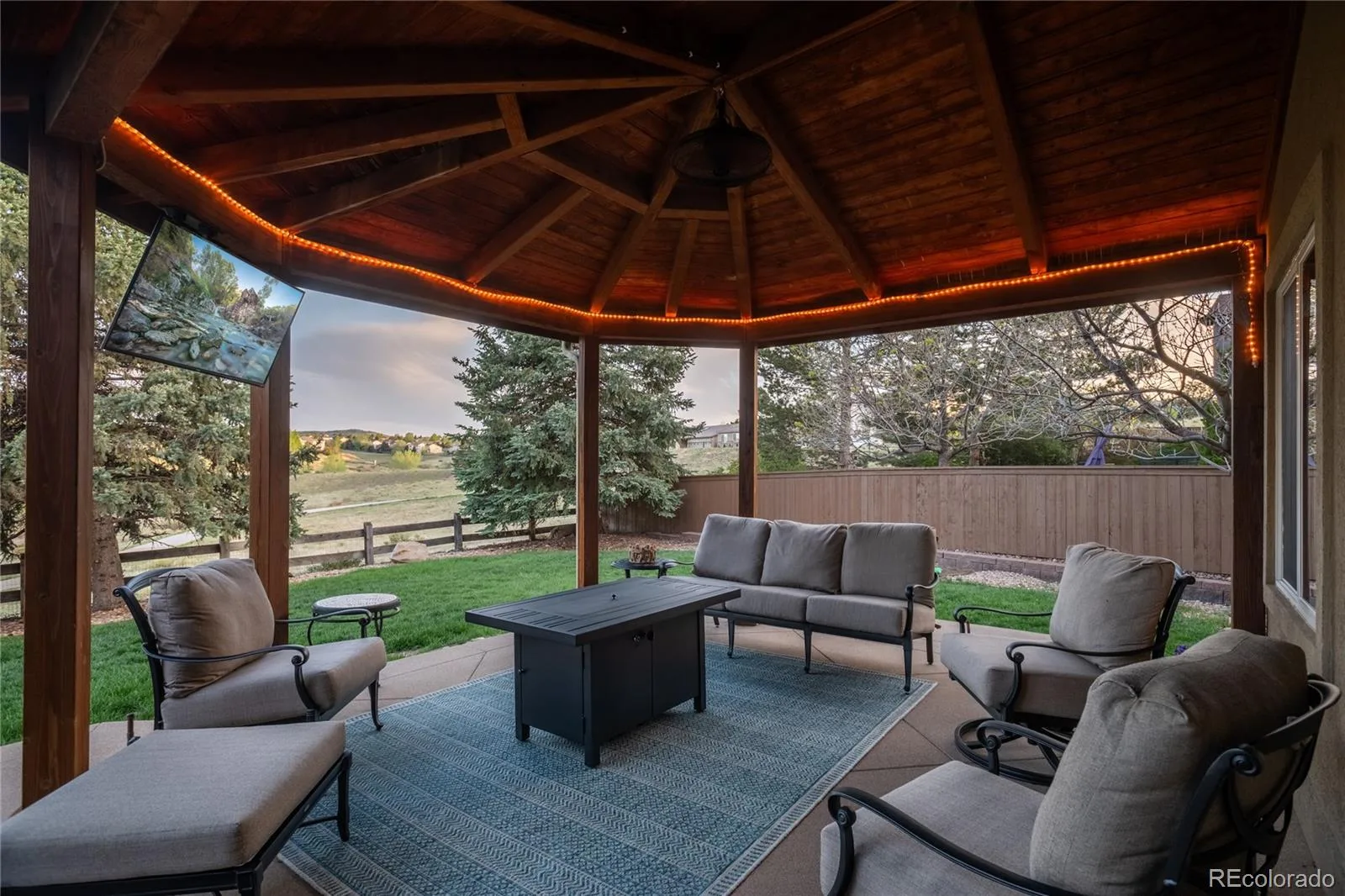 3041 Wyecliff Way Highlands Ranch CO 80126 MLS #REC1851024 06092026072544 1600 44