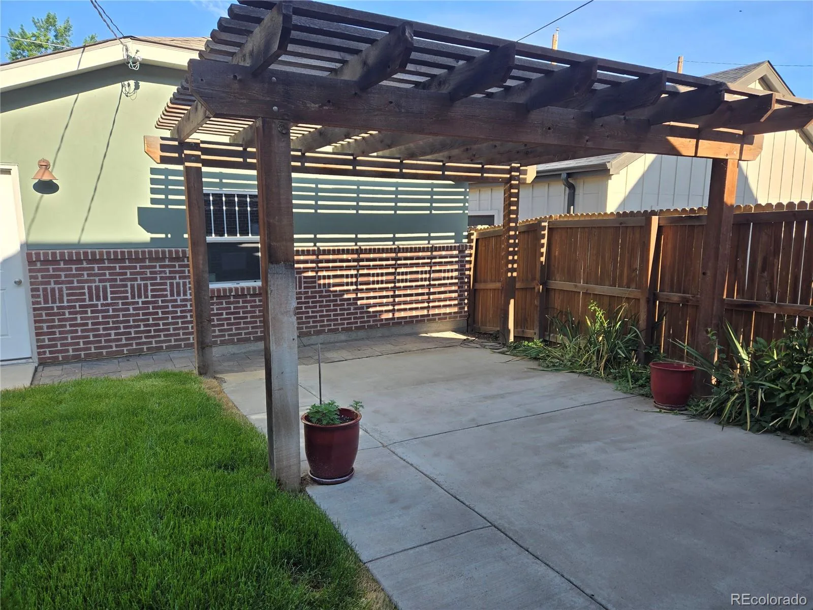 2245 Holly Street Denver CO 80207 | MLS #REC1851455 08142026152703 1600 19
