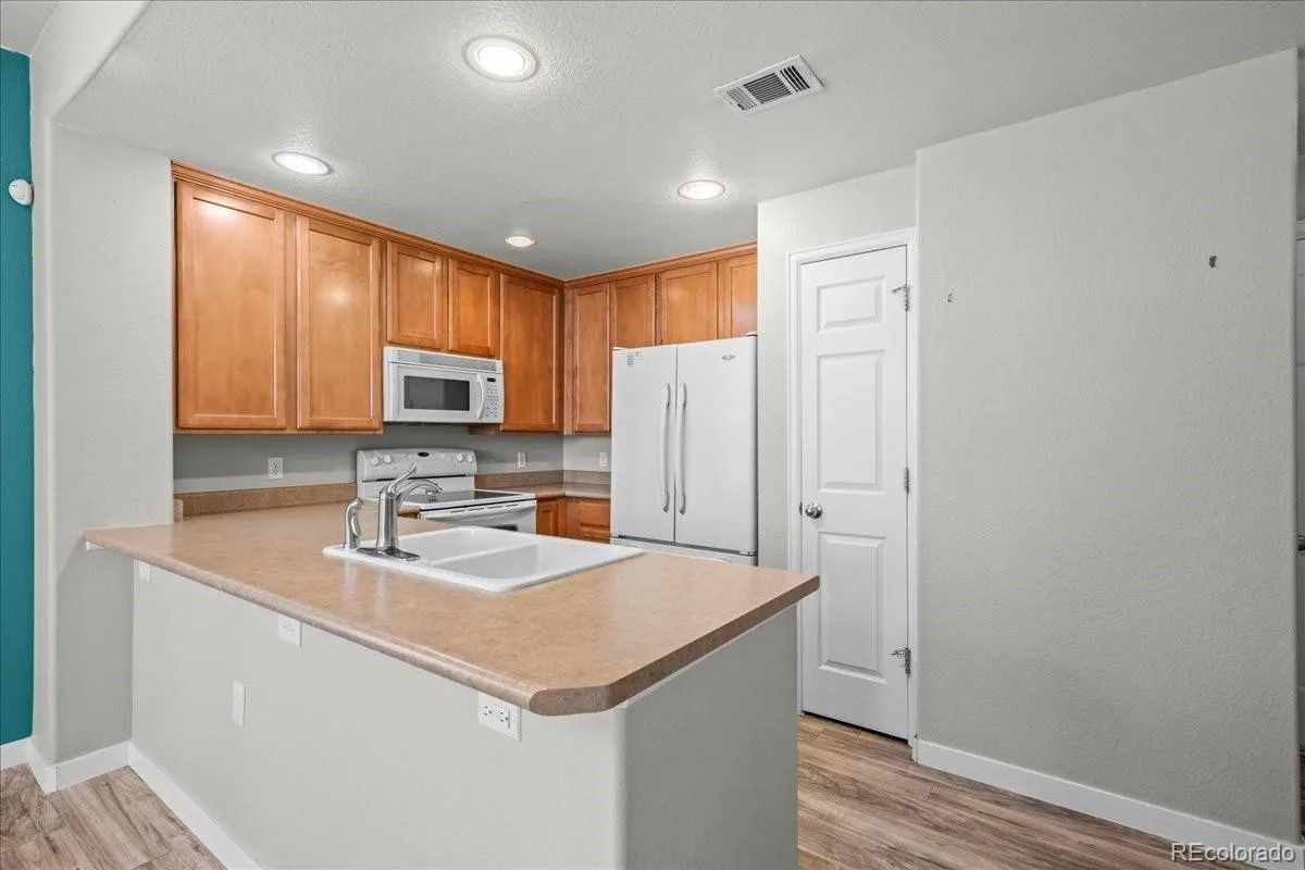 16061 E Geddes Drive #68 Aurora CO 80016 | MLS #REC1852650 07172026145225 1200 7