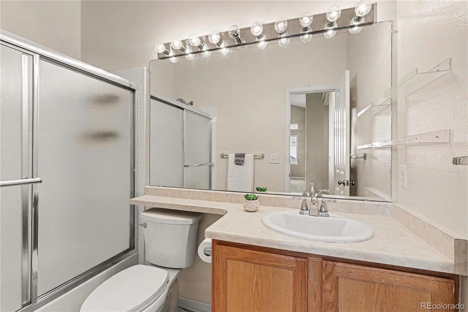 15241 W 66th Place Arvada CO 80007 | MLS #REC1853502 07272026155617 1600 13