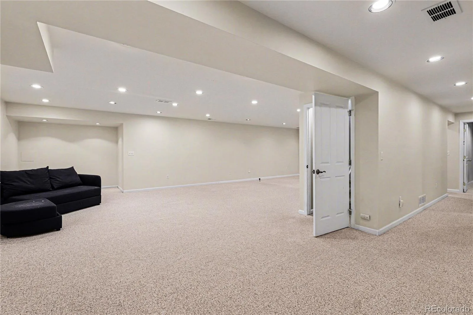 15241 W 66th Place Arvada CO 80007 | MLS #REC1853502 07272026155617 1600 17