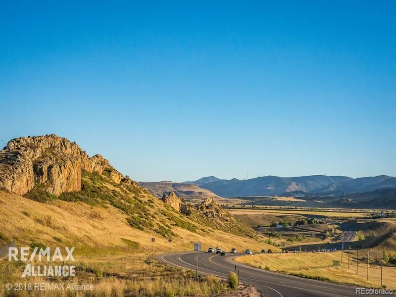15241 W 66th Place Arvada CO 80007 | MLS #REC1853502 07272026155617 800 26