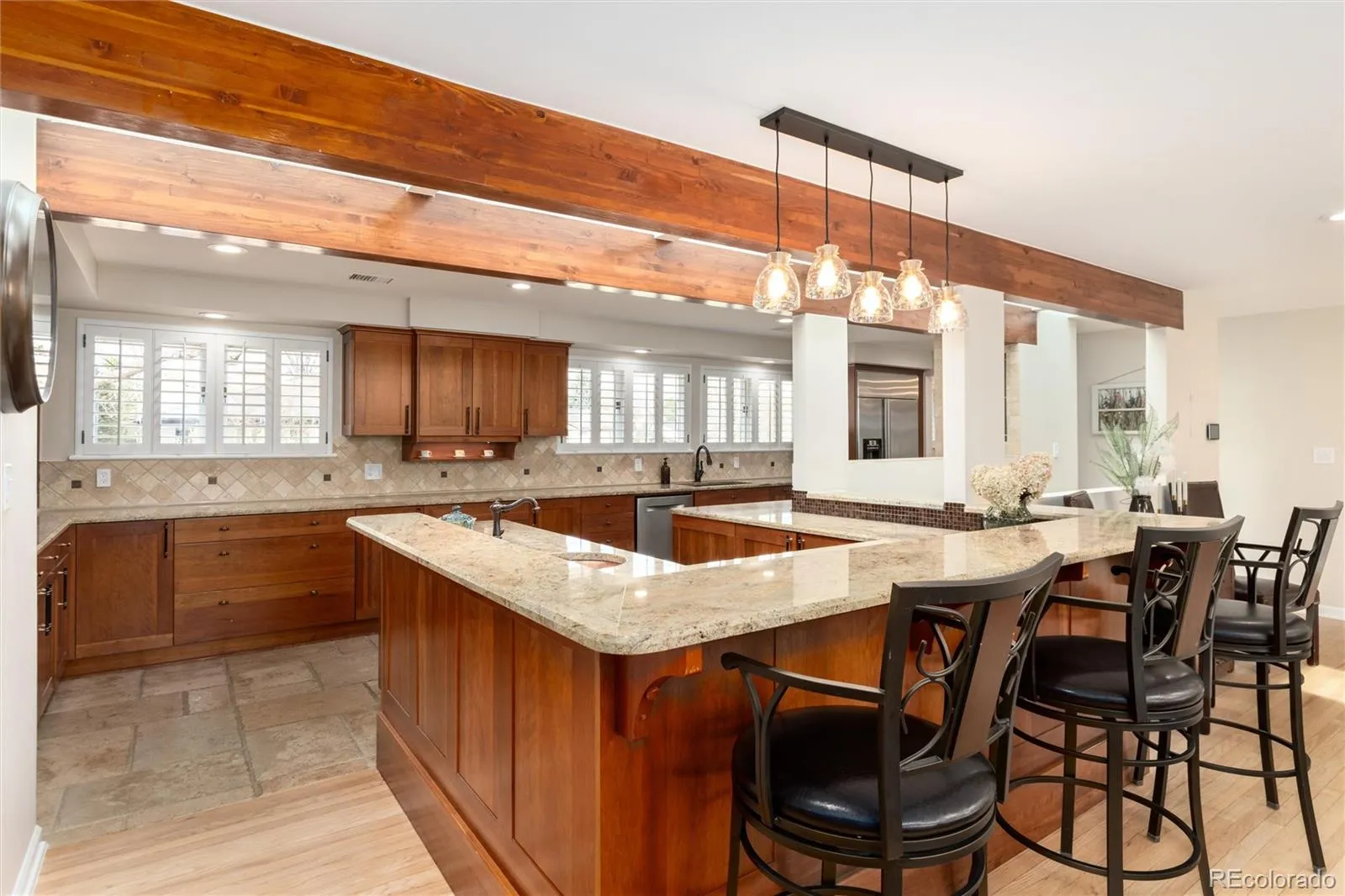 04142026140550 1600 16