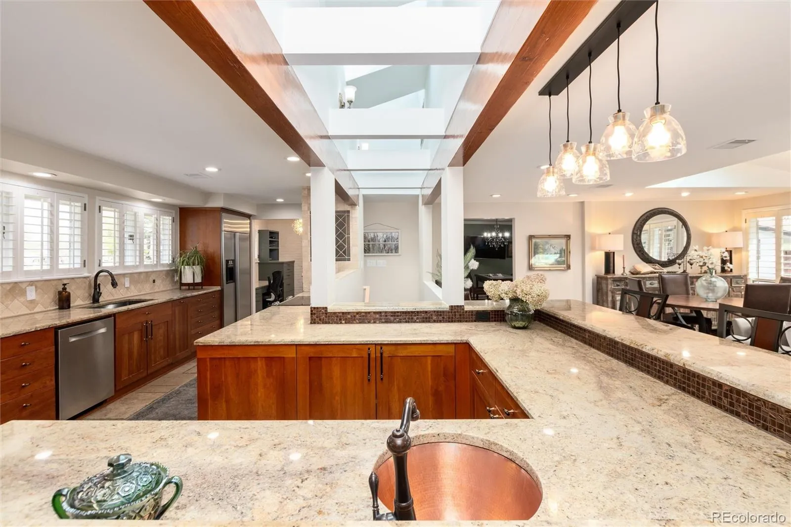 04142026140550 1600 17