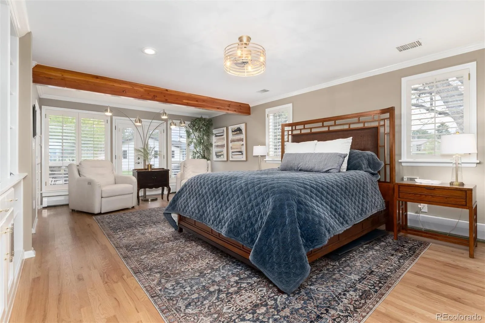 04142026140550 1600 24