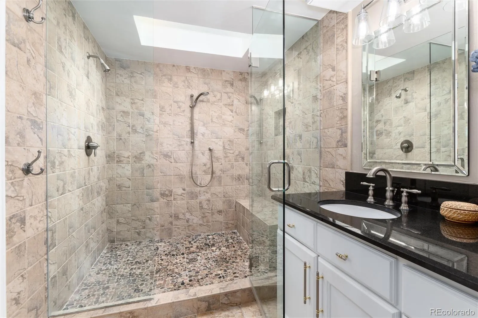 04142026140550 1600 28