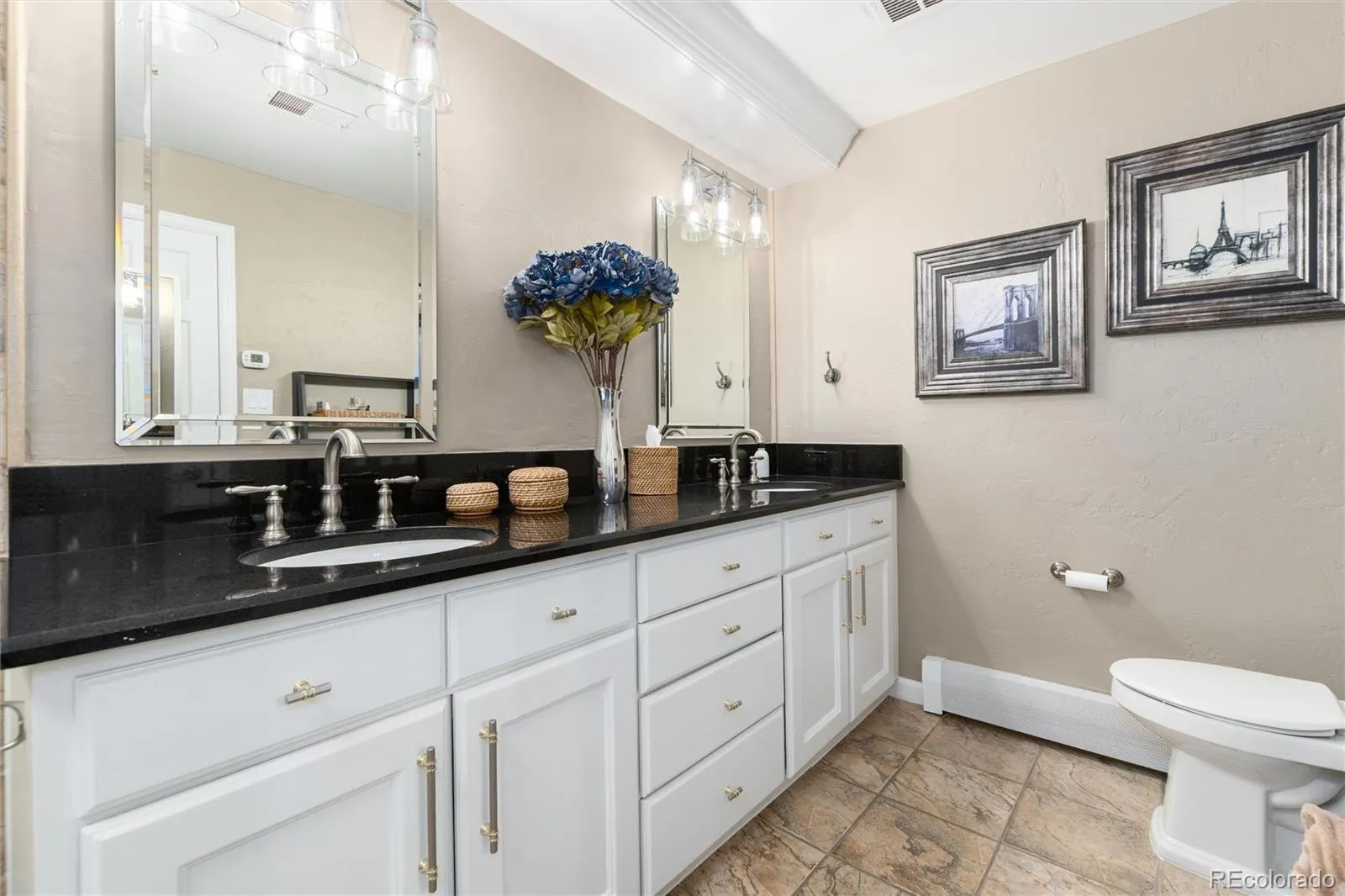 04142026140550 1600 29