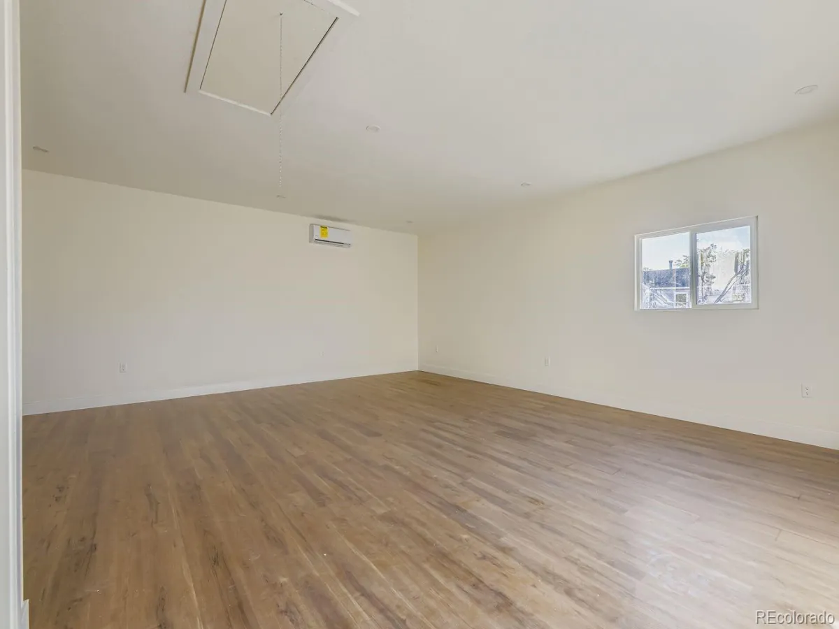 04092026143045 1200 18