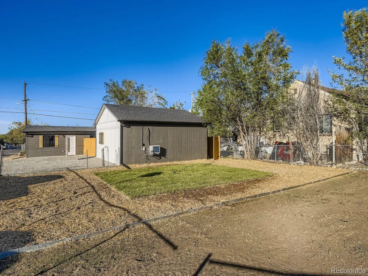 04092026143045 1200 24