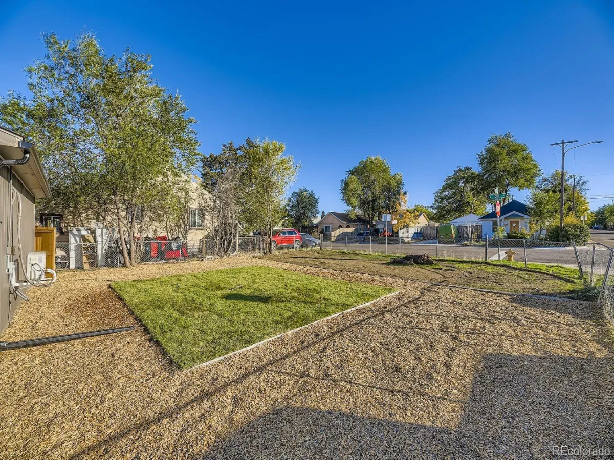 04092026143045 1200 25