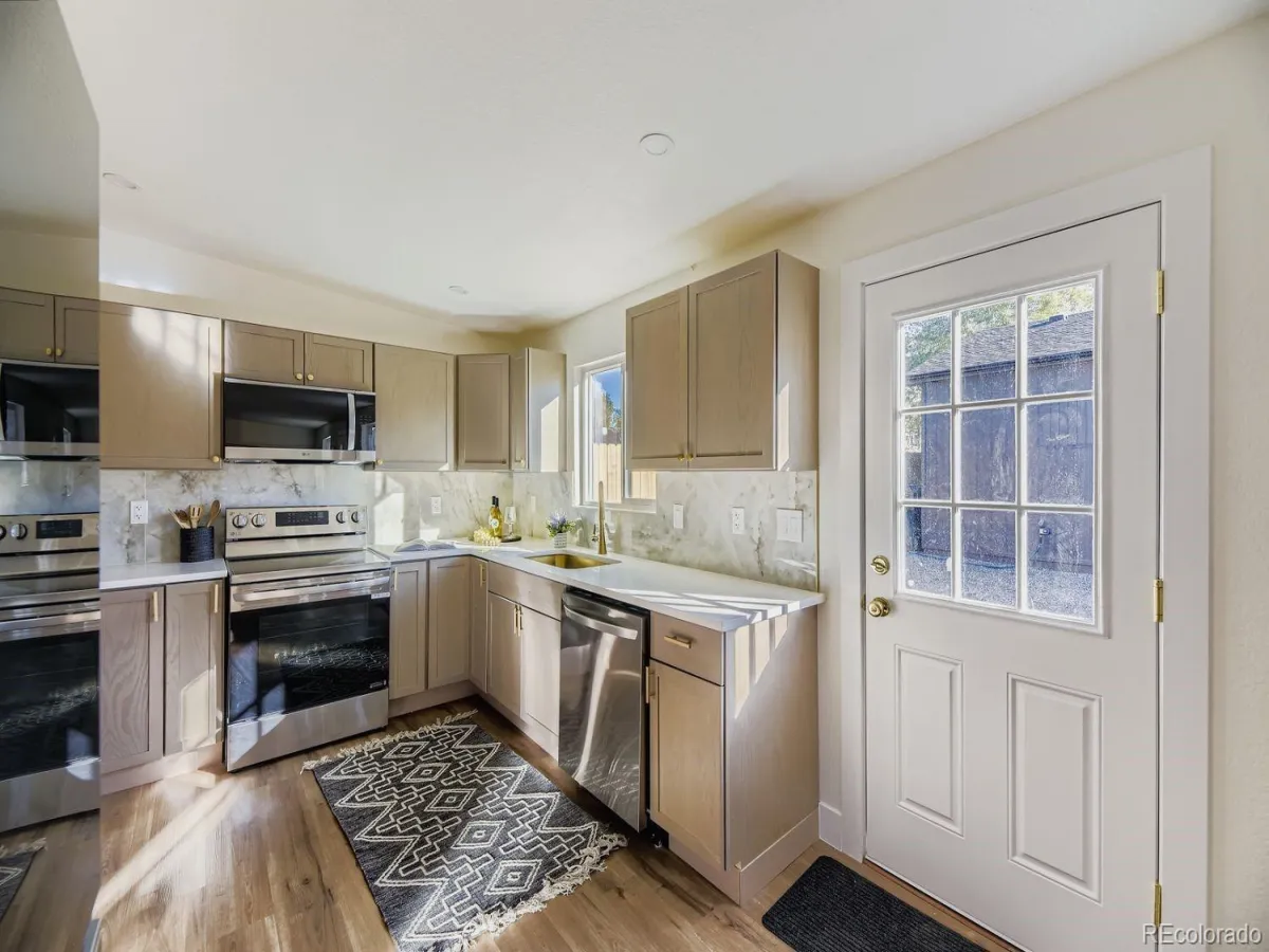 04092026143045 1200 5