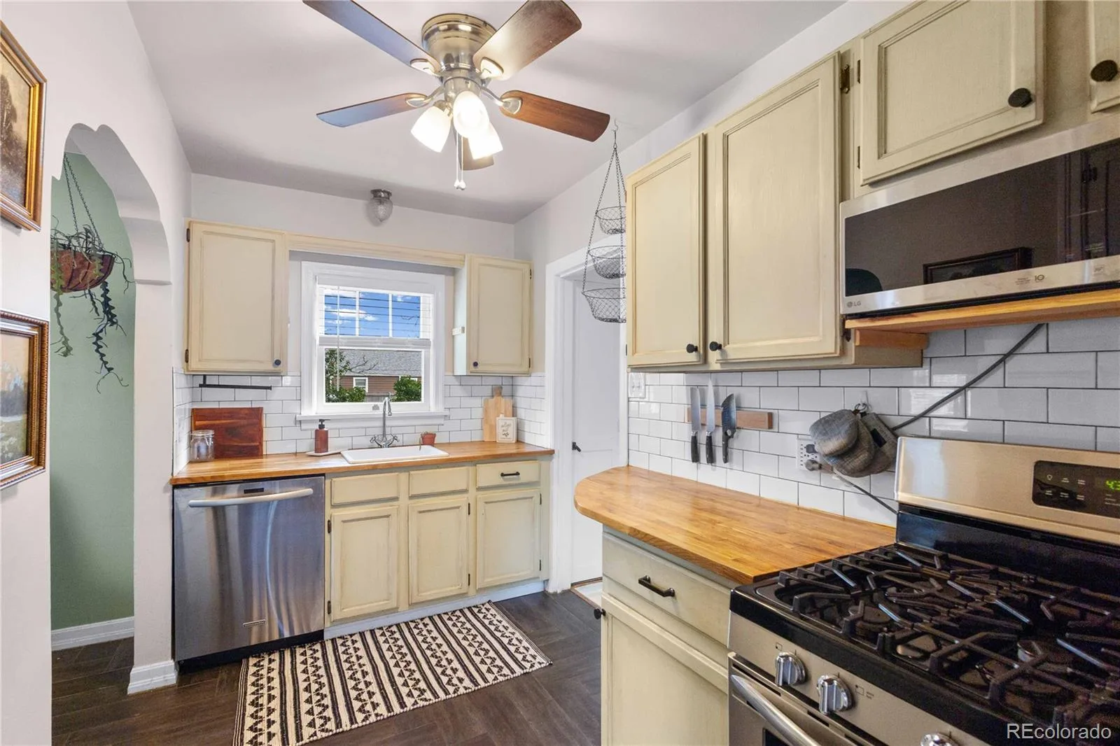 3875 Harlan Street Wheat Ridge CO 80033 | MLS #REC1856782 08192026214336 1600 6