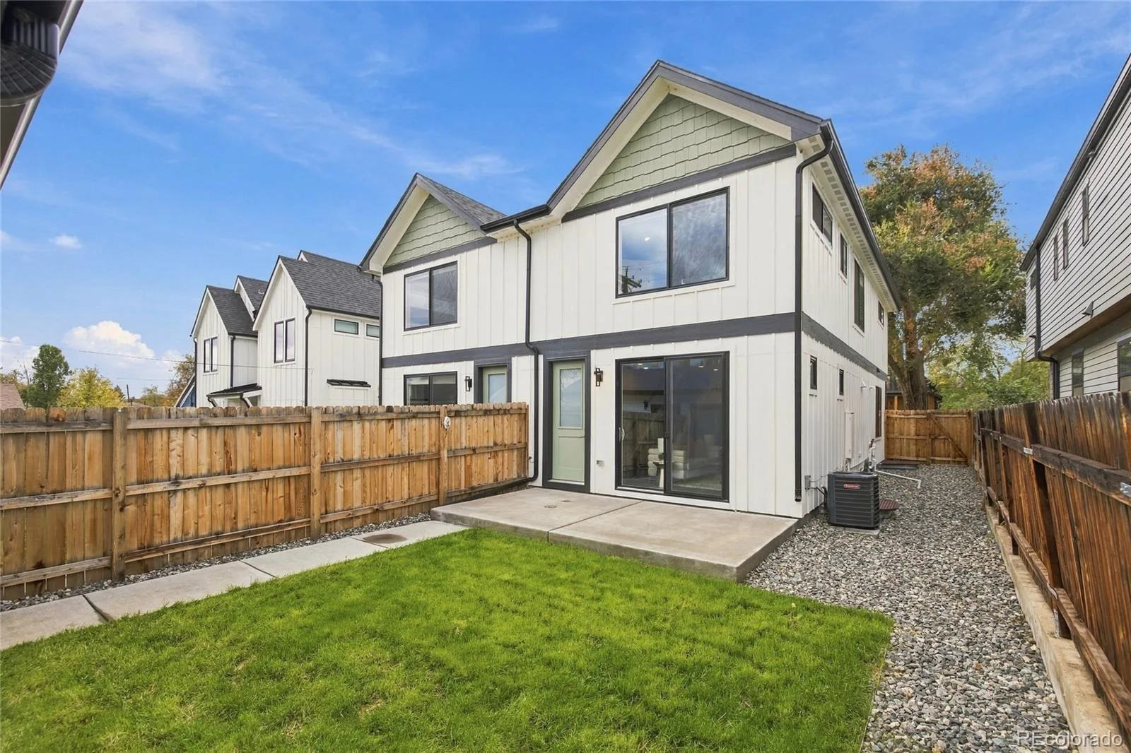 2432 Ames Street Edgewater CO 80214 | MLS #REC1859577 10172026164409 1600 37