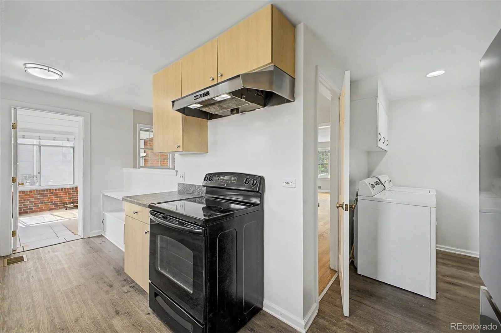 928 S Harrison Street Denver CO 80209 | MLS #REC1860574 10022026132312 1600 10