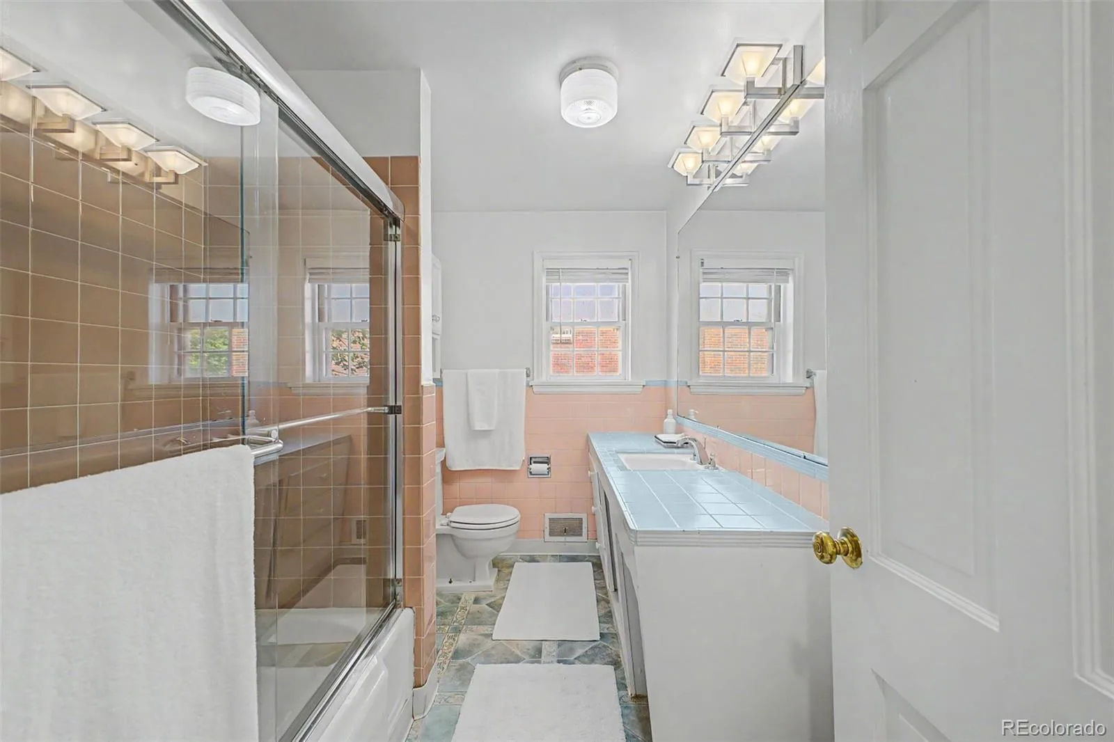 928 S Harrison Street Denver CO 80209 | MLS #REC1860574 10022026132312 1600 16