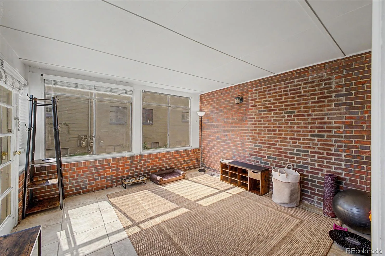 928 S Harrison Street Denver CO 80209 | MLS #REC1860574 10022026132312 1600 21