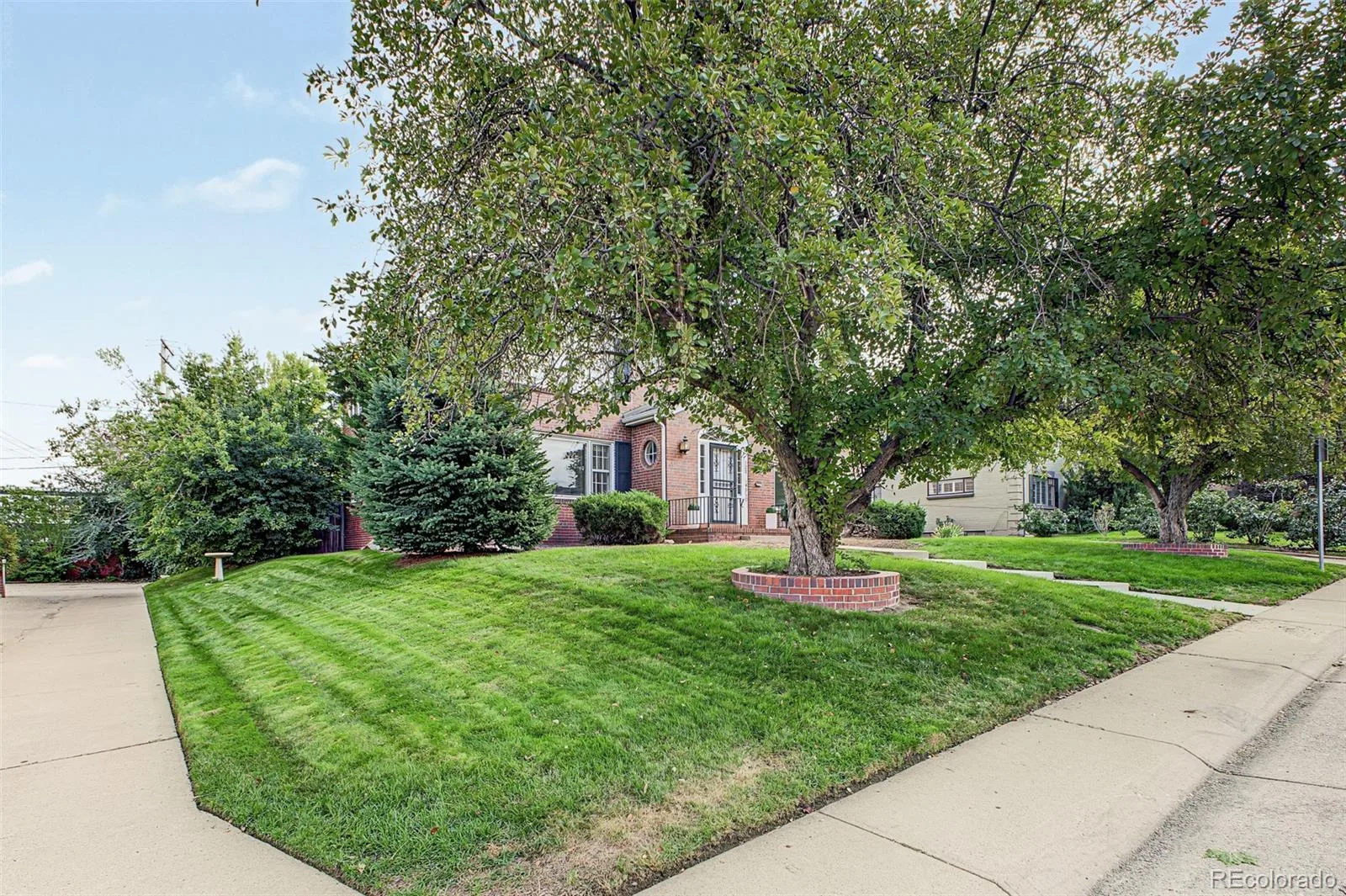 928 S Harrison Street Denver CO 80209 | MLS #REC1860574 10022026132312 1600 29