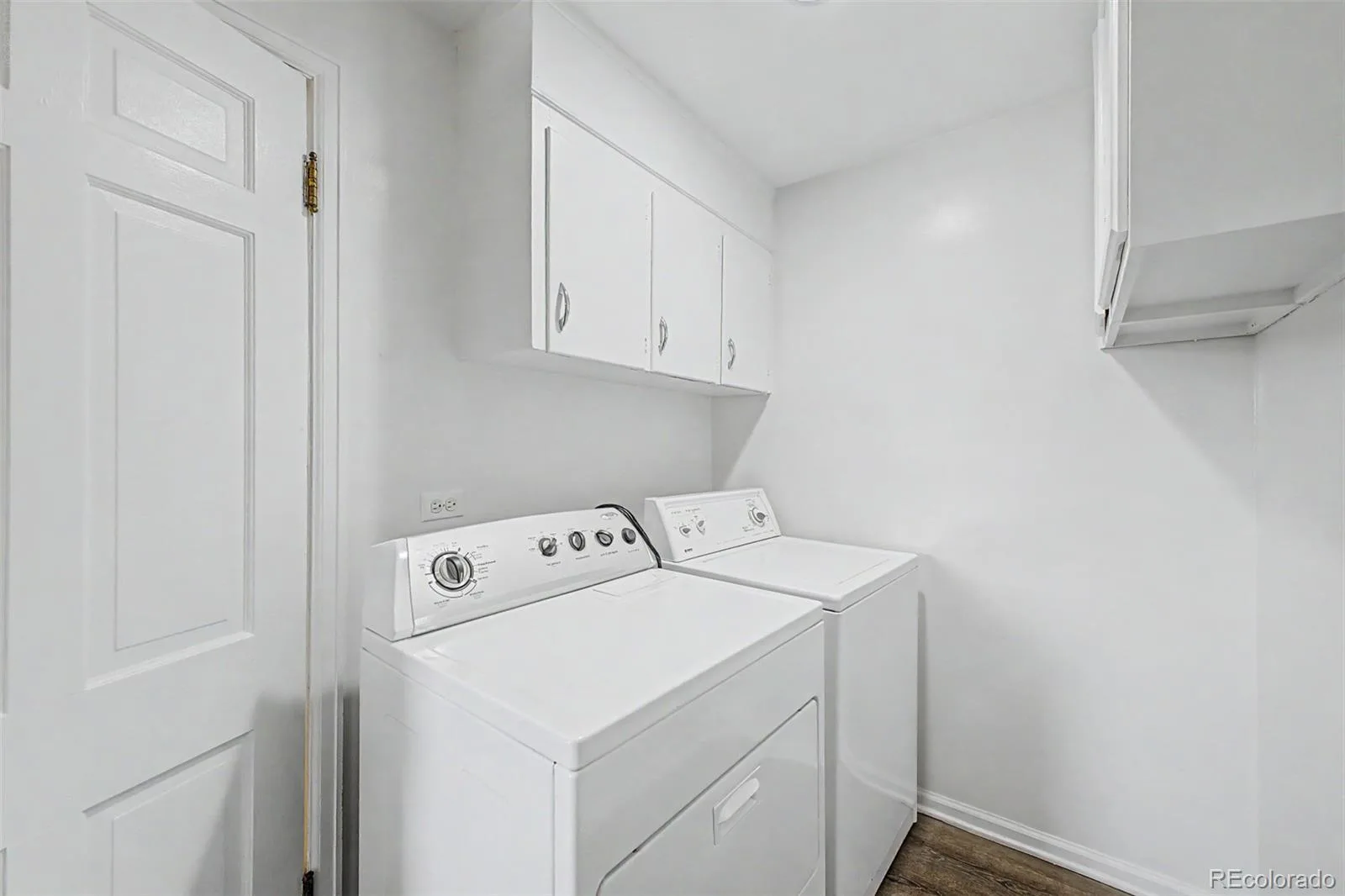 928 S Harrison Street Denver CO 80209 | MLS #REC1860574 10022026132312 1600 33