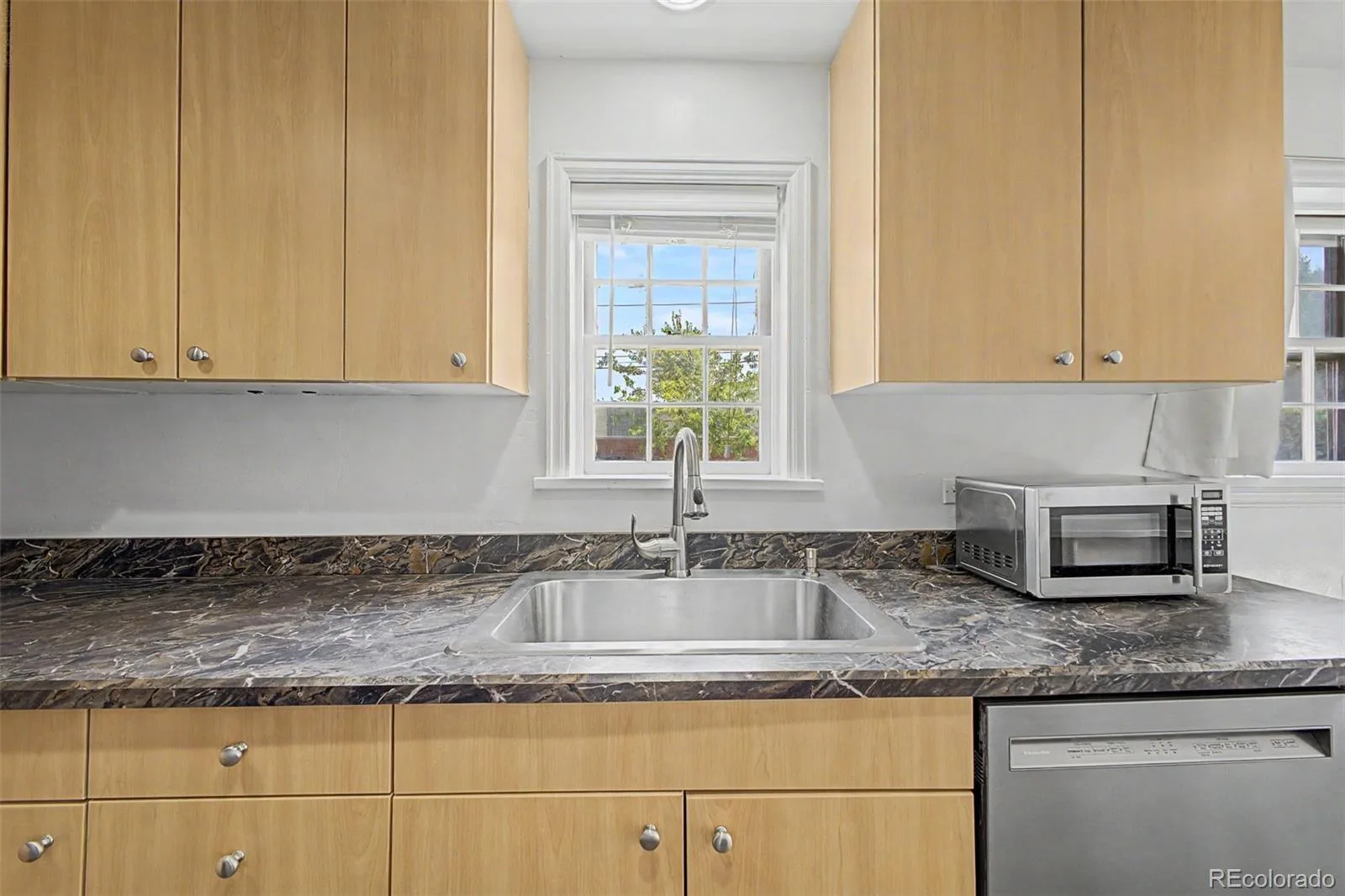 928 S Harrison Street Denver CO 80209 | MLS #REC1860574 10022026132312 1600 9