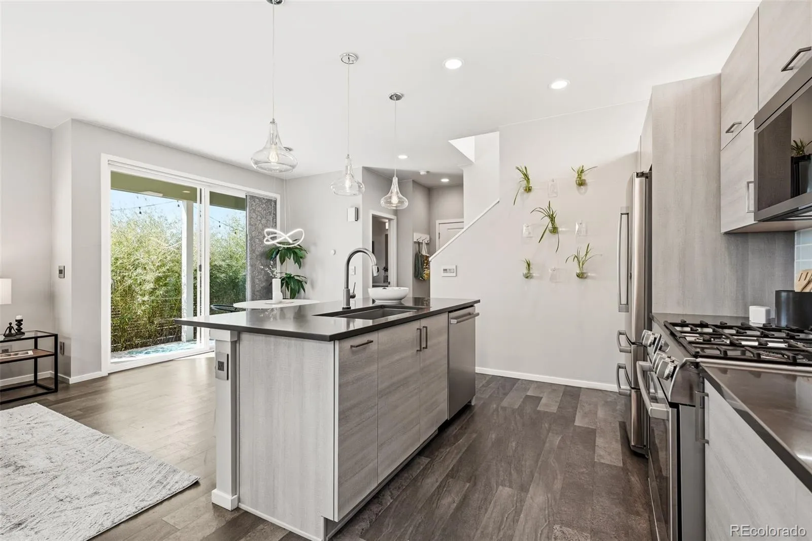 04172026170342 1600 12