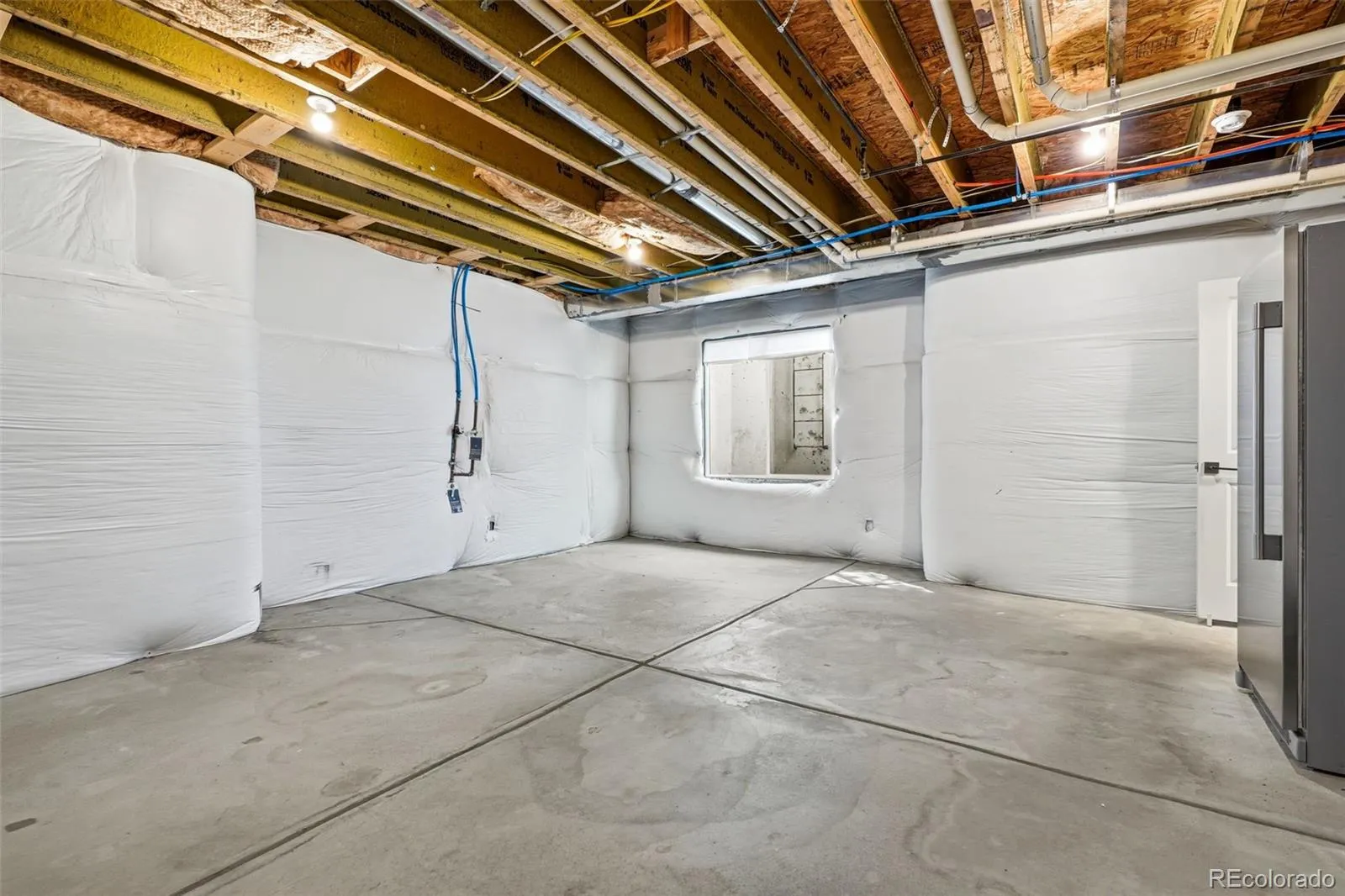 04172026170342 1600 34