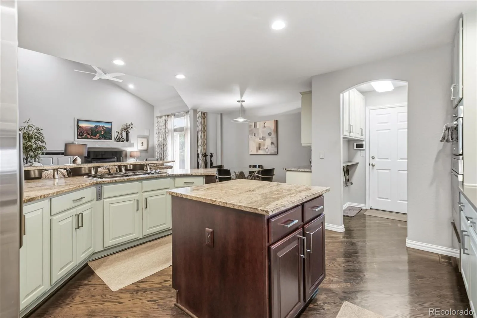 1011 S Valentia Street #62 Denver CO 80247 MLS #REC1862649 06112026174516 1600 10