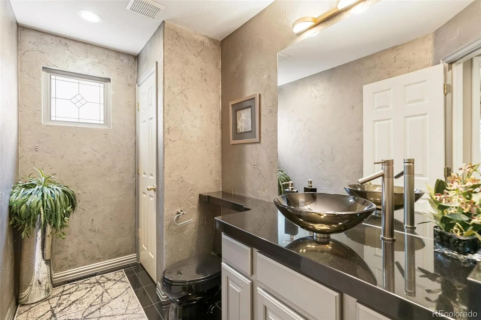1011 S Valentia Street #62 Denver CO 80247 MLS #REC1862649 06112026174516 1600 22