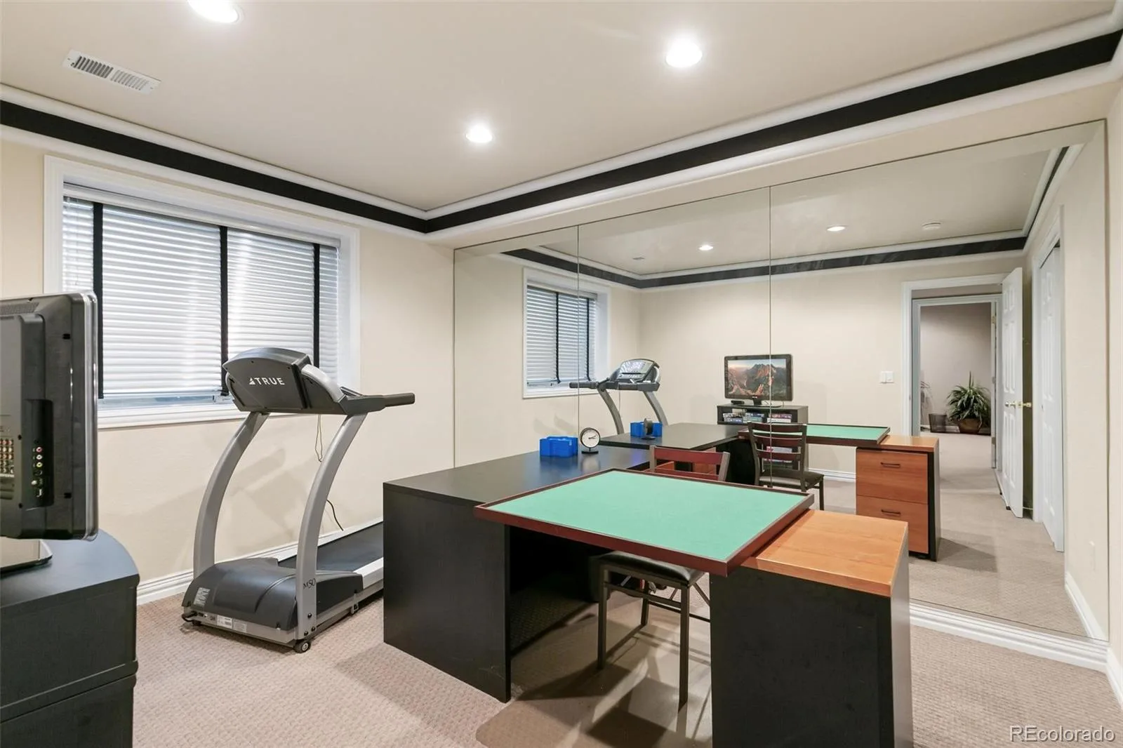 1011 S Valentia Street #62 Denver CO 80247 MLS #REC1862649 06112026174516 1600 29