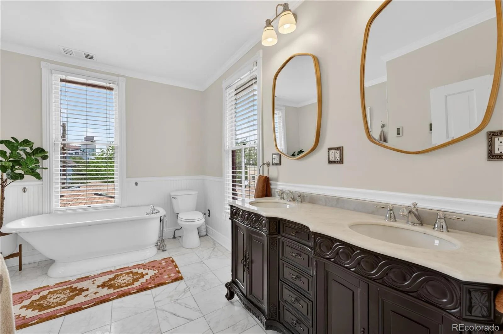 2129 N Lafayette Street Denver CO 80205 MLS #REC1864105 06102026211155 1600 29