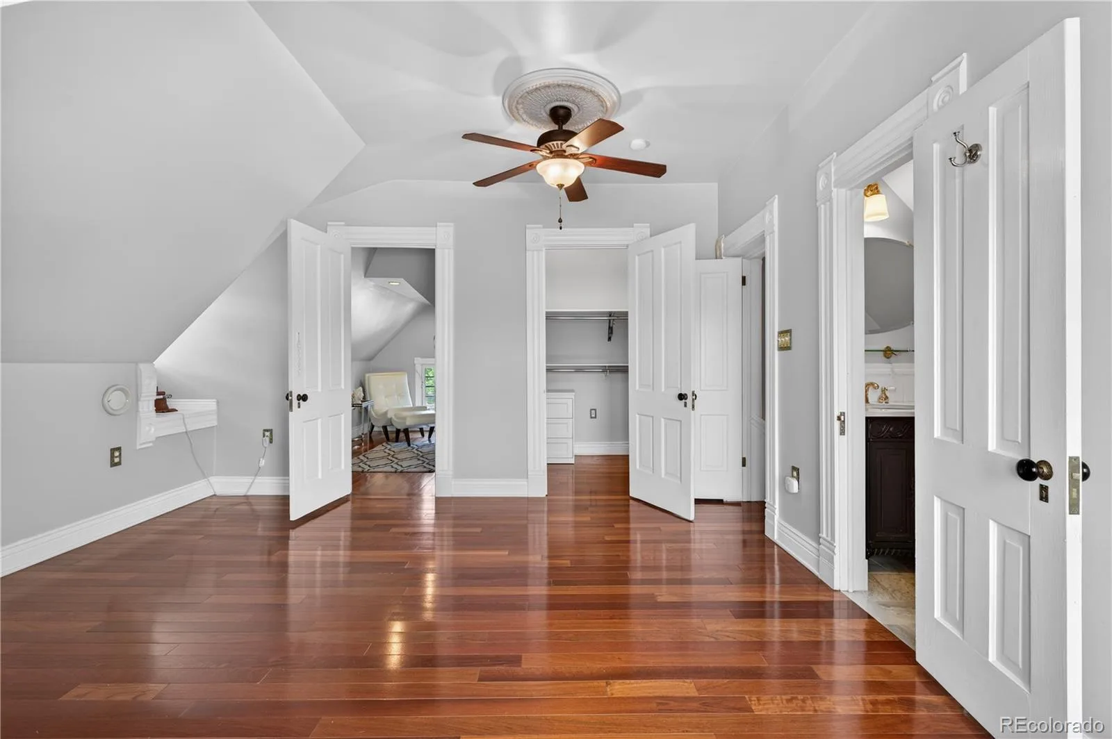2129 N Lafayette Street Denver CO 80205 MLS #REC1864105 06102026211155 1600 31