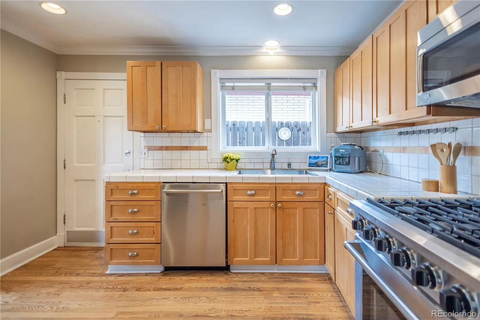 04202026182440 1600 13