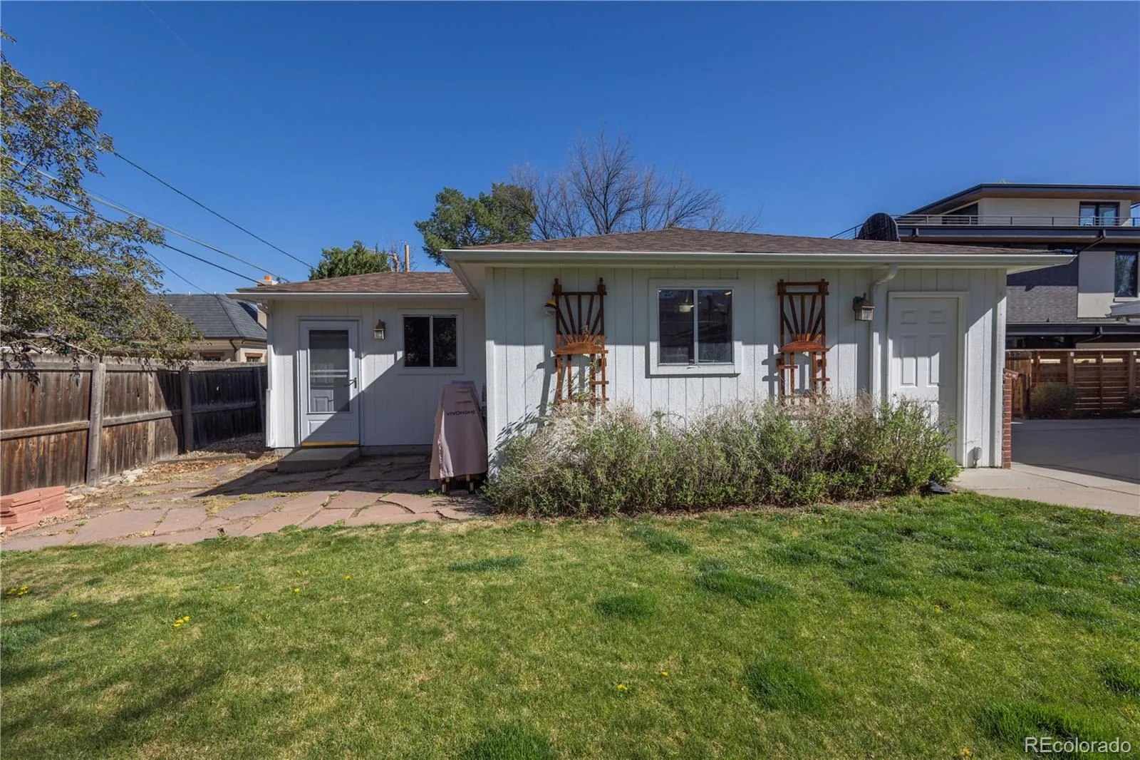 04202026182440 1600 37