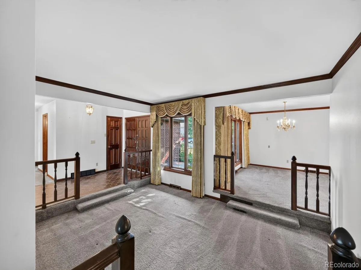 7135 S Costilla Street Littleton CO 80120 | MLS #REC1865833 08222026155123 1200 14