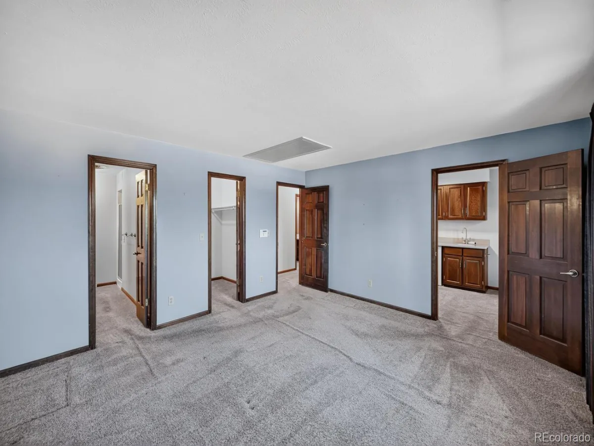 7135 S Costilla Street Littleton CO 80120 | MLS #REC1865833 08222026155123 1200 8